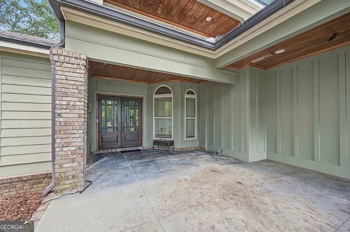 3 bedroom, 2.5 bathroom, 2,850 sq ft single family residence for sale at 1804 River Pointe Drive, Albany, GA 31701 — photo 4