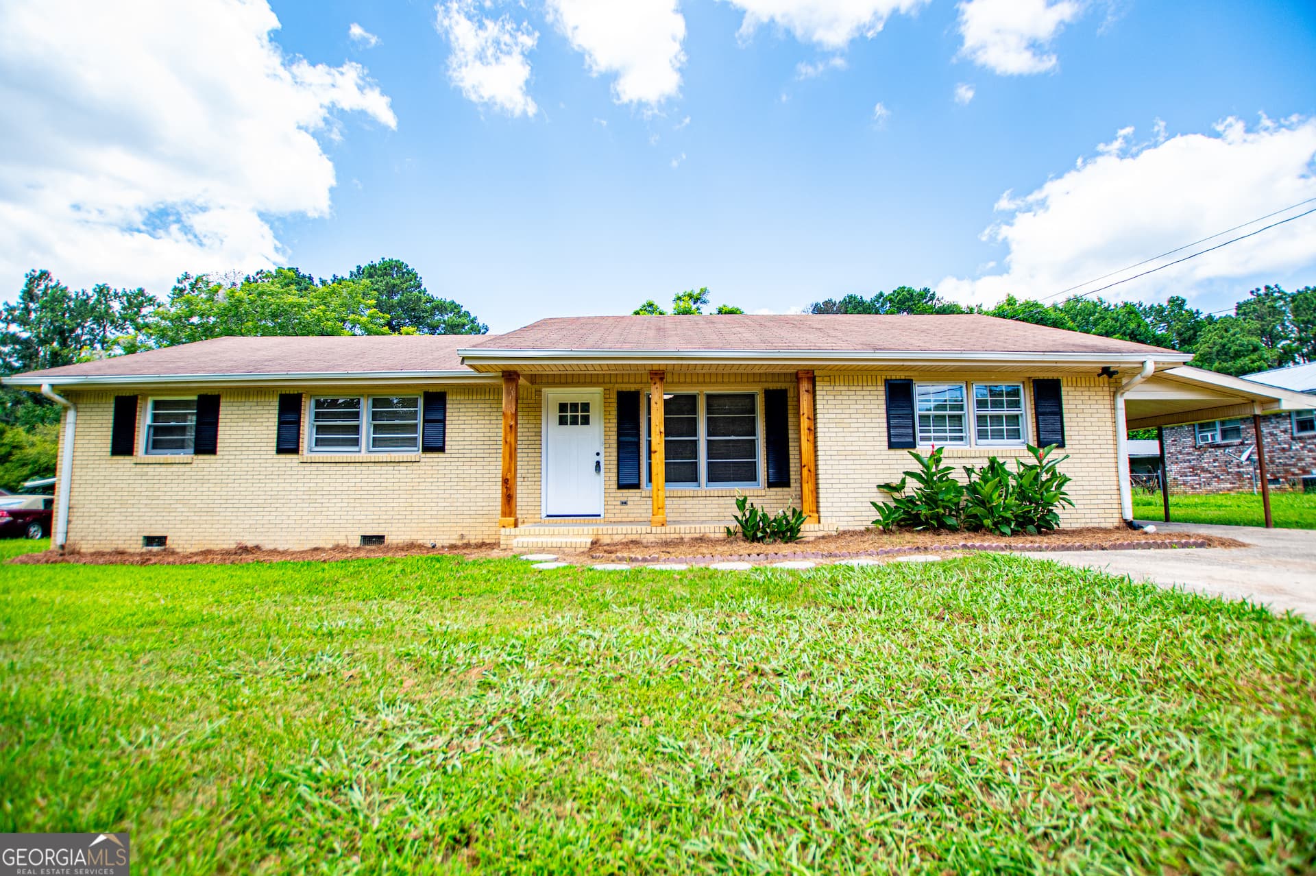 4 bedroom, 2 bathroom, 1,980 sq ft single family residence for sale at 615 Old Camp Church Road, Carrollton, GA 30117
