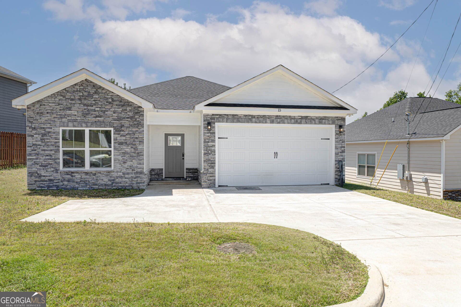 3 bedroom, 2 bathroom, 1,394 sq ft single family residence sold at 15 Lemon, Phenix City, AL 36869