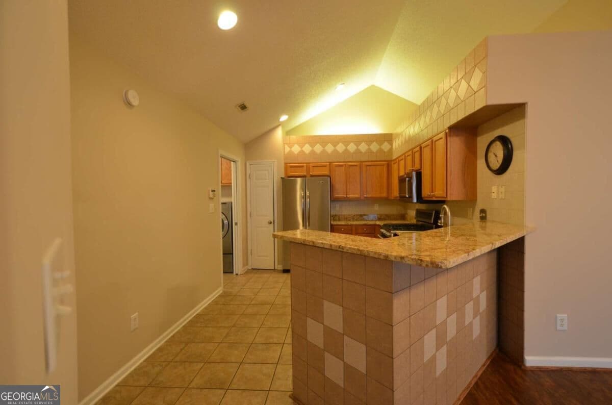 3 bedroom, 2 bathroom, 1,423 sq ft condominium for sale at 1867 Kolb Farm Circle, Marietta, GA 30008 — photo 10