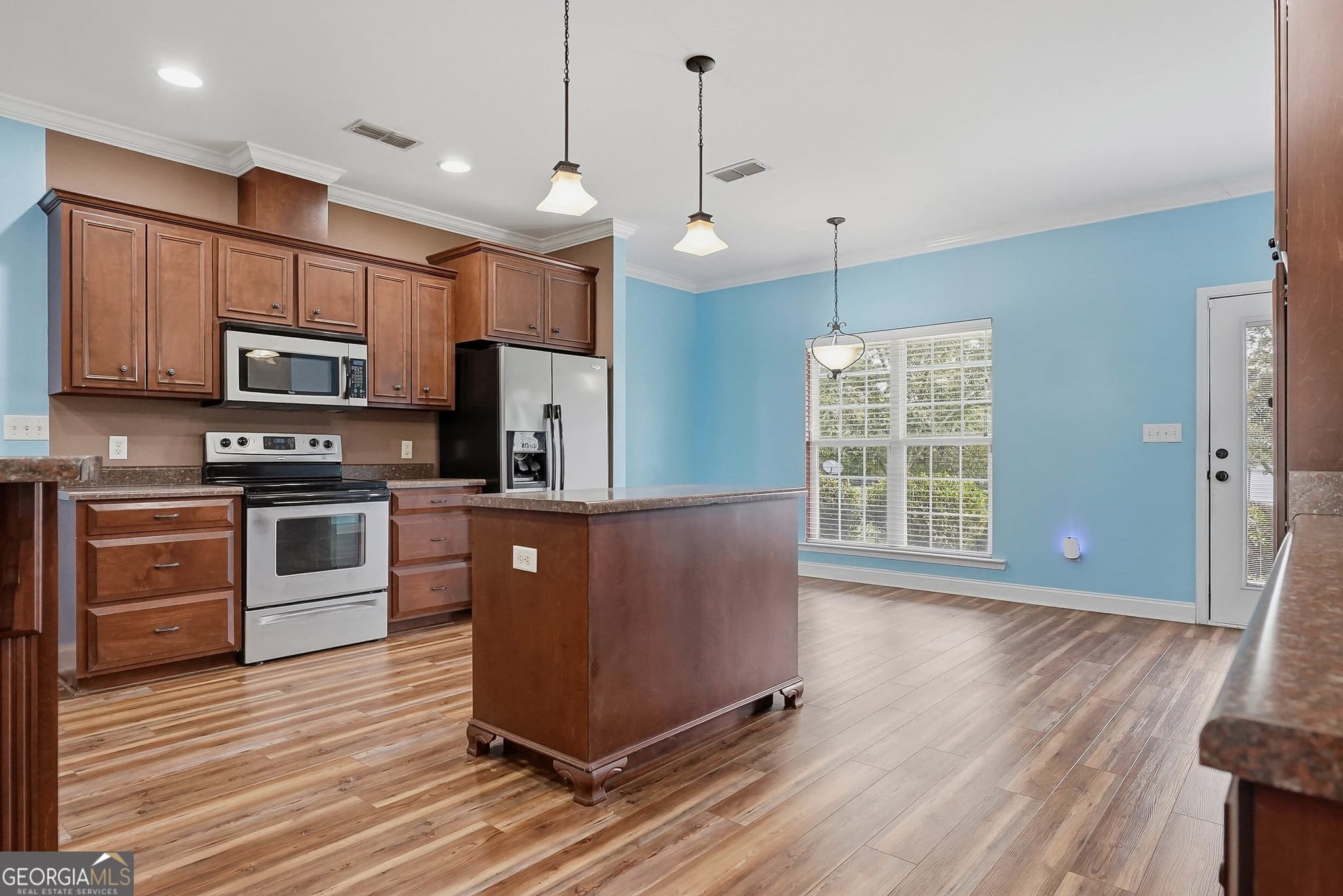 4 bedroom, 2 bathroom, 1,892 sq ft single family residence for sale at 100 Kendal Lane, Leesburg, GA 31763 — photo 9