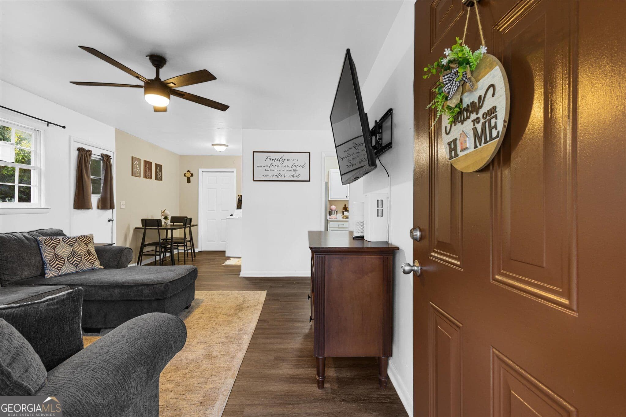 4 bedroom, 2 bathroom, 912 sq ft single family residence for sale at 11 Dew Place, Forsyth, GA 31029 — photo 9