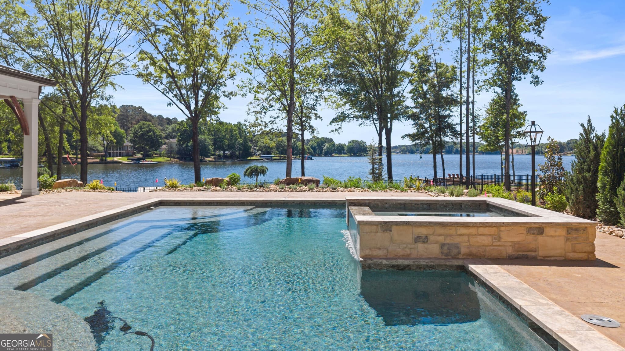 4 bedroom, 5.5 bathroom, 5,113 sq ft single family residence for sale at 138 Phoenix Drive, Eatonton, GA 31024 — photo 4