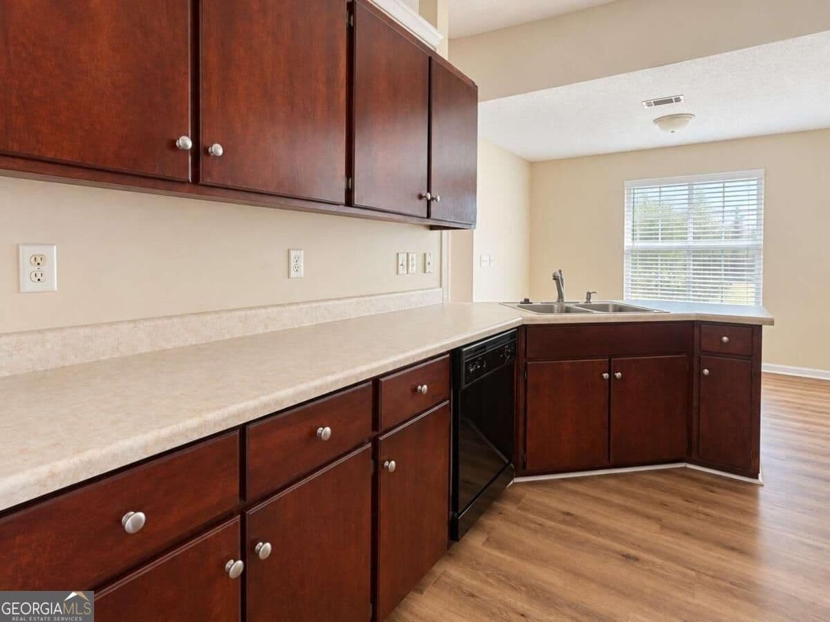 3 bedroom, 2 bathroom, 1,375 sq ft single family residence for rent at 111 Sago Palm Drive, Kingsland, GA 31548 for $1,900 a month — photo 10