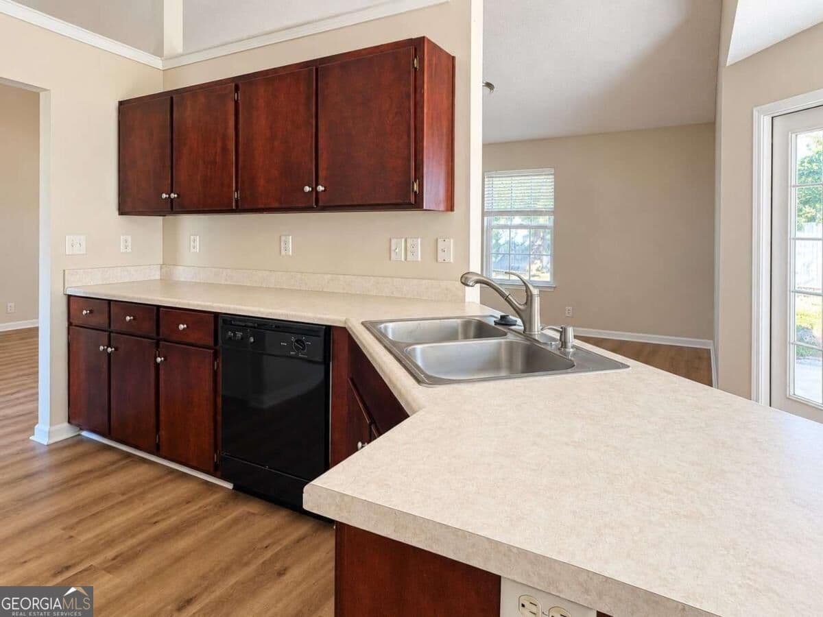 3 bedroom, 2 bathroom, 1,375 sq ft single family residence for rent at 111 Sago Palm Drive, Kingsland, GA 31548 for $1,900 a month — photo 8