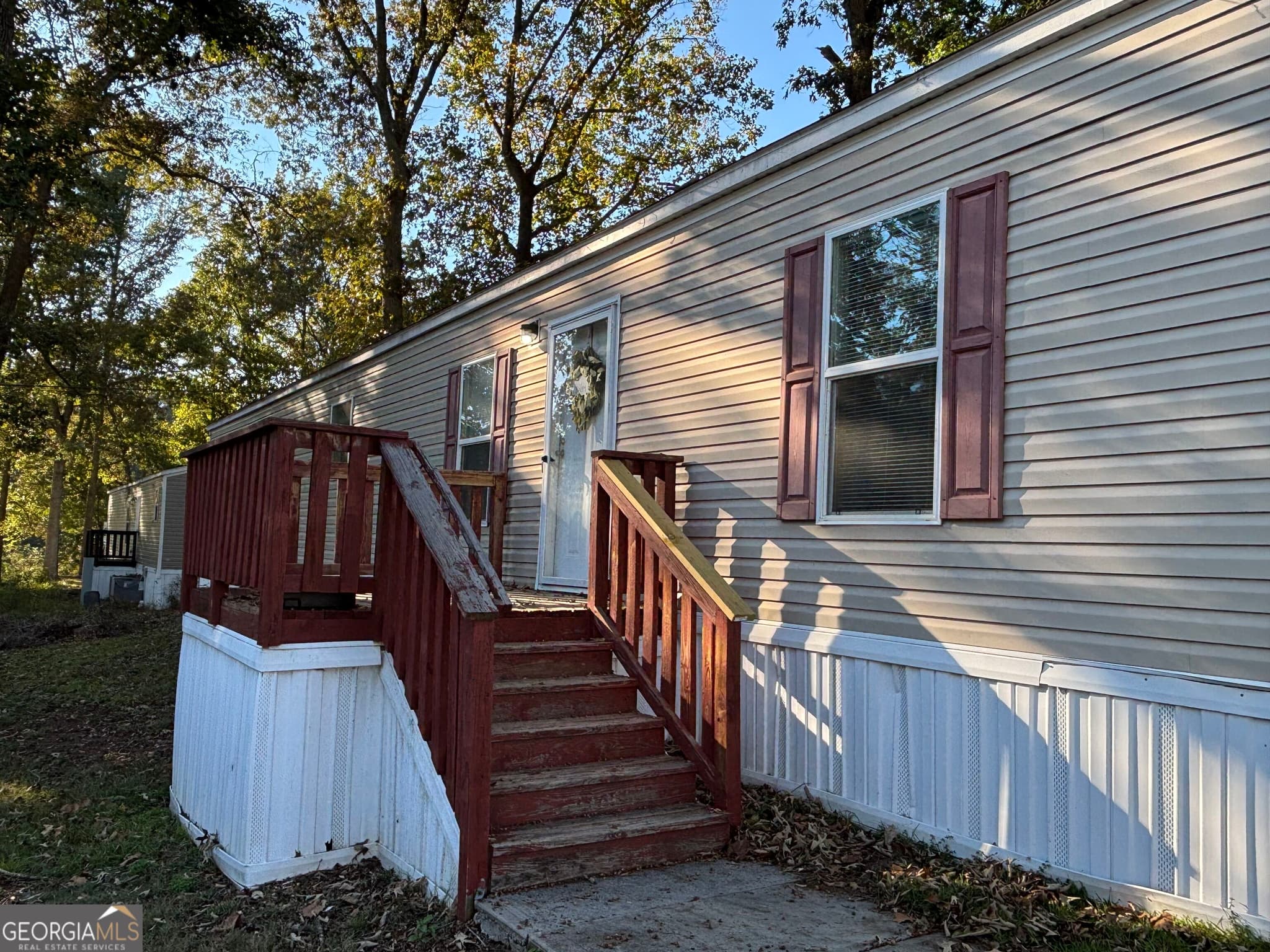 3 bedroom, 2 bathroom, 1,216 sq ft manufactured home,single family residence for sale at 215 Skyline Drive, Fayetteville, GA 30214 — photo 7