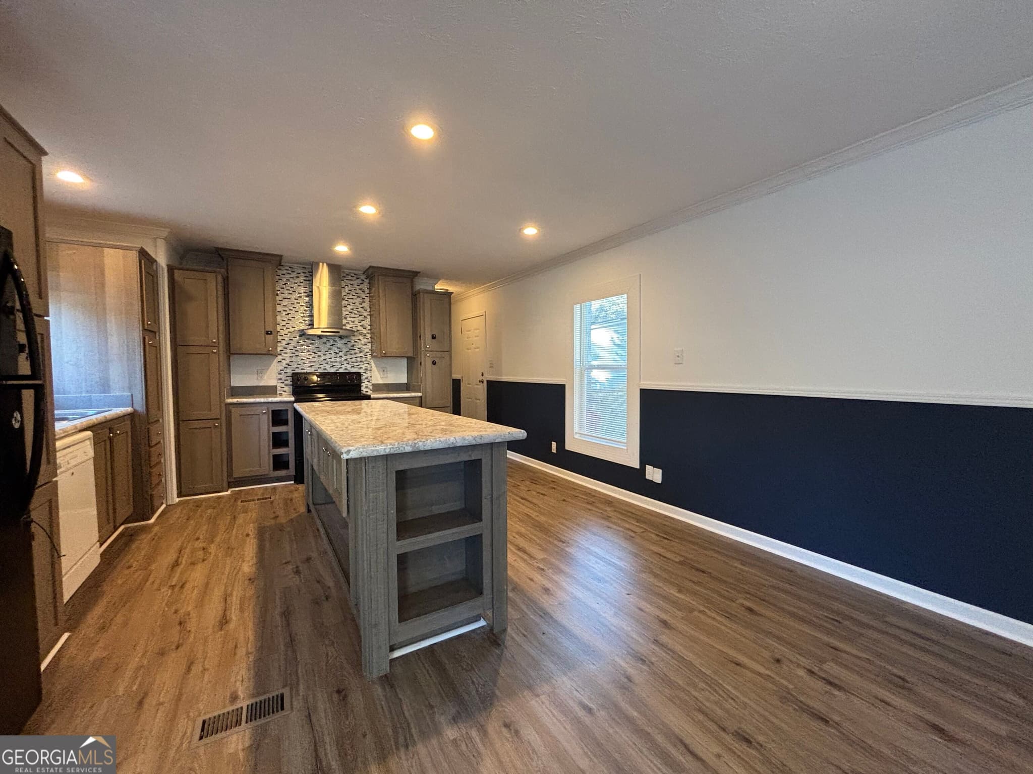 3 bedroom, 2 bathroom, 1,216 sq ft manufactured home,single family residence for sale at 215 Skyline Drive, Fayetteville, GA 30214 — photo 10