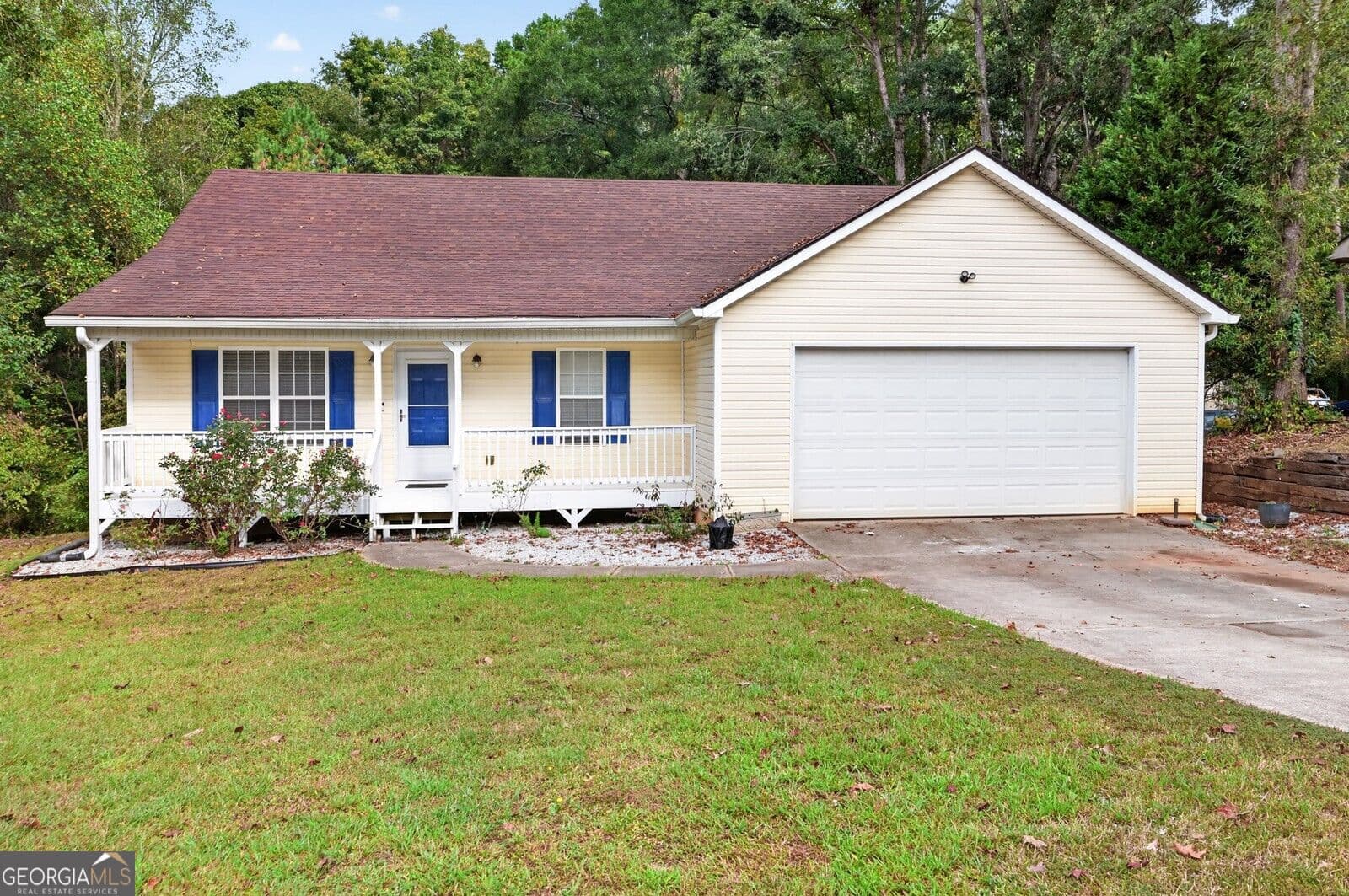 3 bedroom, 2 bathroom, 1,538 sq ft single family residence for sale at 930 Dogwood Trail, Winder, GA 30680 — photo 4