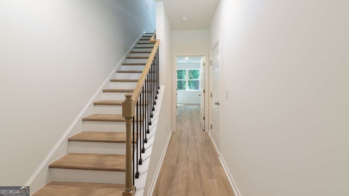 3 bedroom, 3.5 bathroom townhouse for sale at 1306 Lakota Place, Atlanta, GA 30315 — photo 6