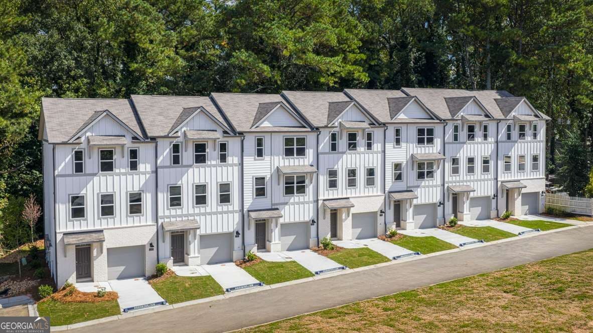 3 bedroom, 3.5 bathroom townhouse for sale at 1306 Lakota Place, Atlanta, GA 30315 — photo 1 of 58