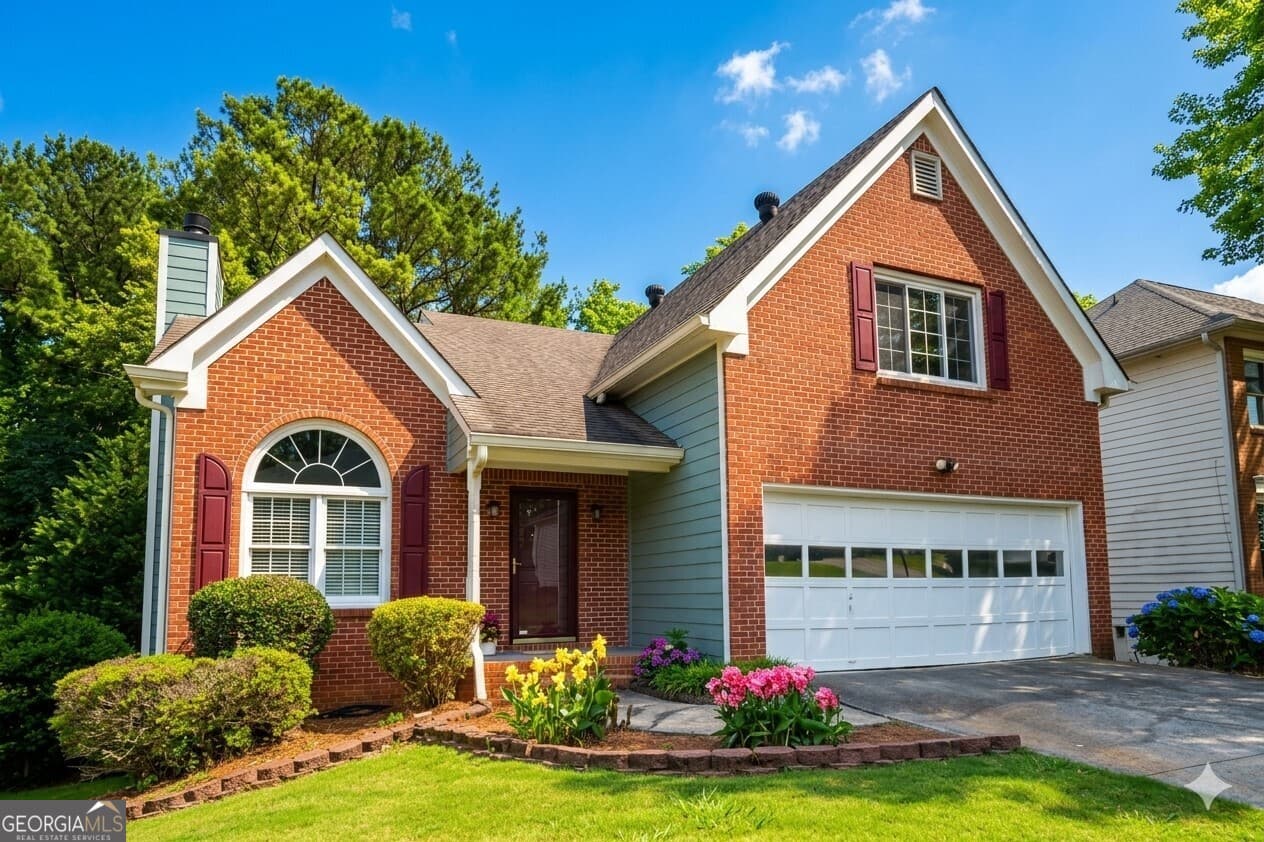 4 bedroom, 2.5 bathroom single family residence sold at 2782 Oak Meadow Lane, Snellville, GA 30078