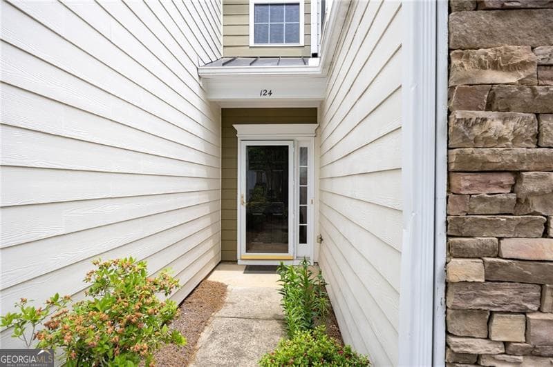 2 bedroom, 2.5 bathroom, 1,622 sq ft townhouse for sale at 124 Flatwood Trail, Marietta, GA 30066 — photo 3