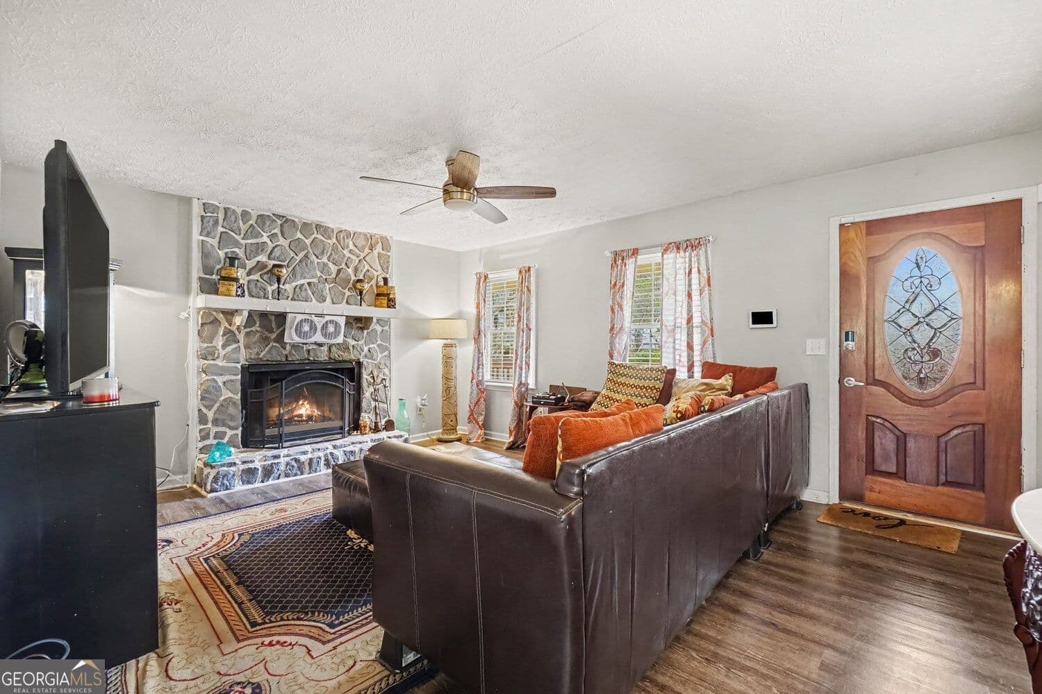 3 bedroom, 2 bathroom, 2,239 sq ft single family residence for sale at 481 Don Circle, Marietta, GA 30064 — photo 7