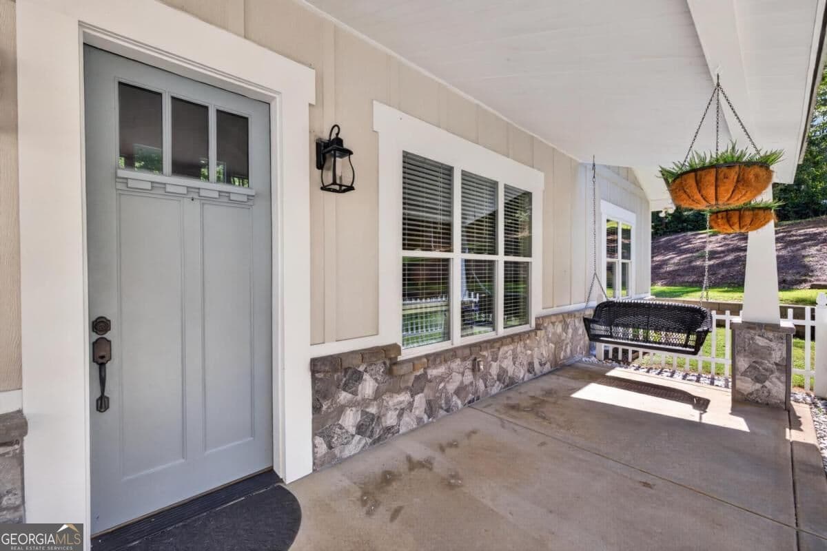 3 bedroom, 2 bathroom, 2,080 sq ft single family residence for sale at 1331 Heidi Trail, Buckhead, GA 30625 — photo 4