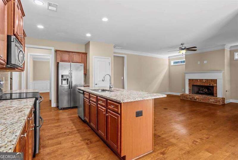 4 bedroom, 3.5 bathroom, 2,509 sq ft single family residence for sale at 3621 Foxtrot Trail, Kennesaw, GA 30144 — photo 9