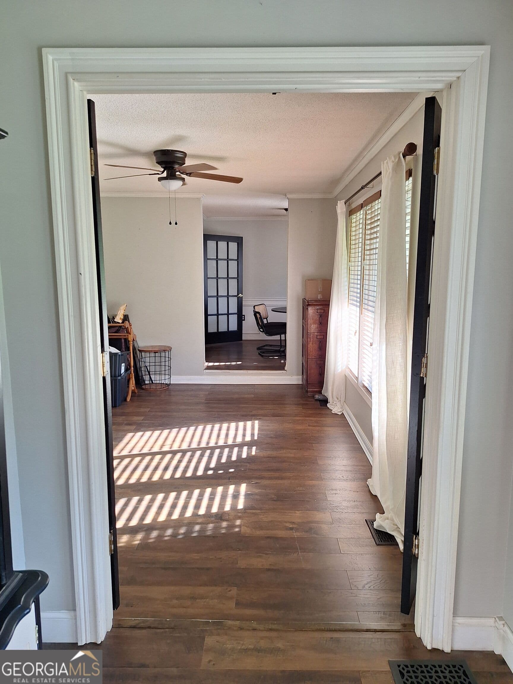 3 bedroom, 2 bathroom, 1,858 sq ft single family residence for sale at 631 Todd Circle, Warner Robins, GA 31088 — photo 3