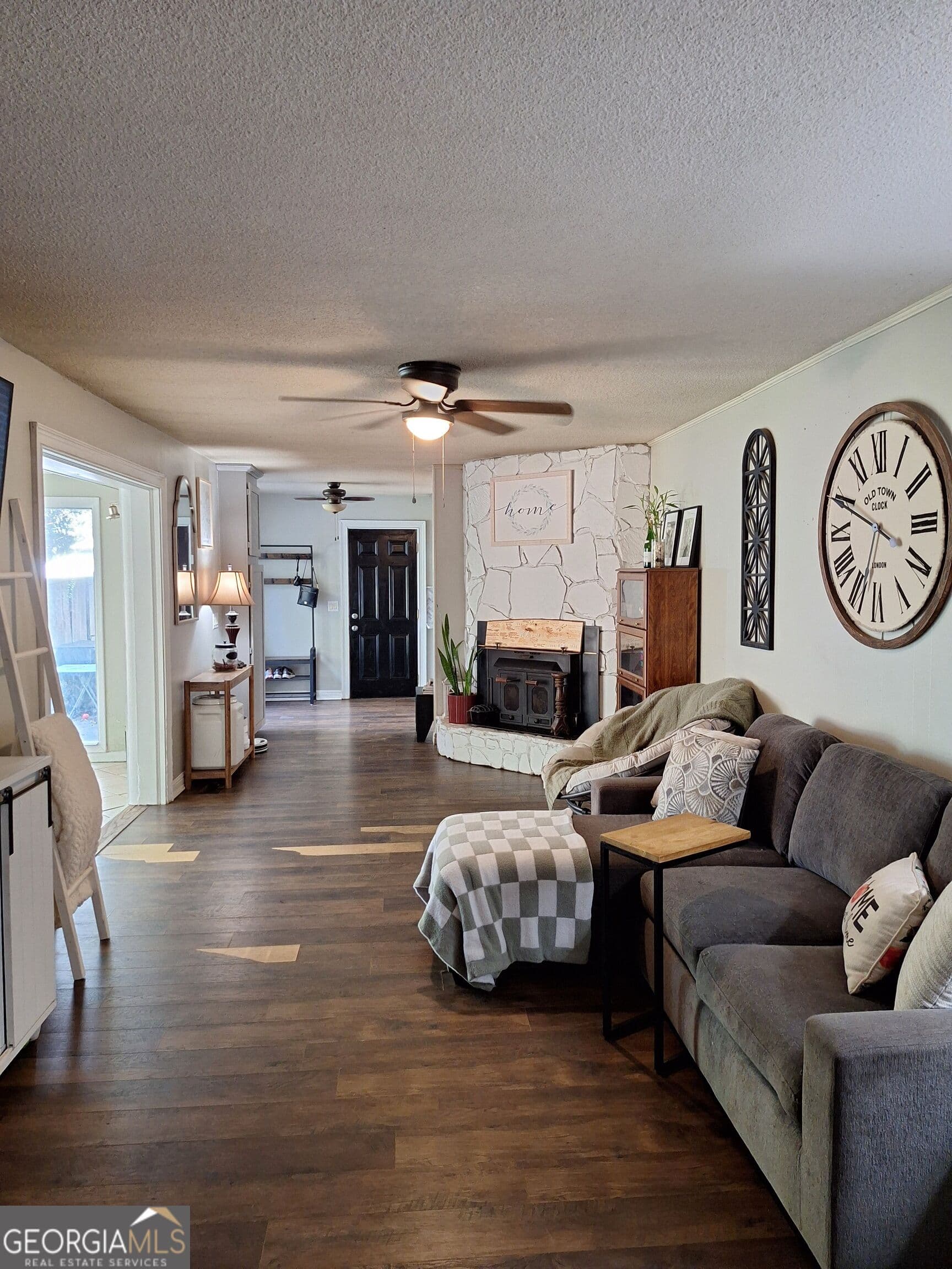 3 bedroom, 2 bathroom, 1,858 sq ft single family residence for sale at 631 Todd Circle, Warner Robins, GA 31088 — photo 10