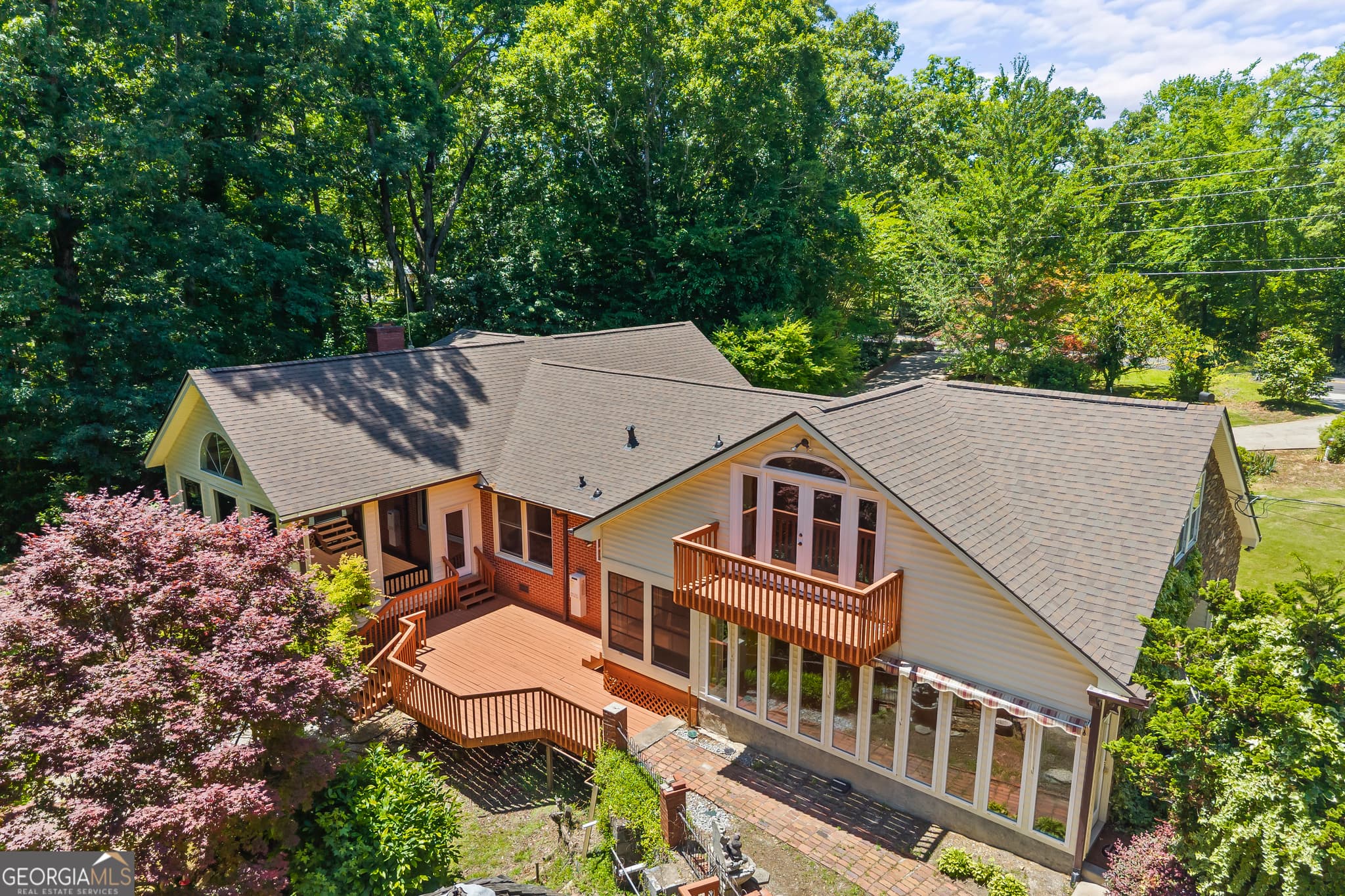 5 bedroom, 3 bathroom, 3,356 sq ft single family residence for sale at 511 Rhodes Drive, Elberton, GA 30635 — photo 5