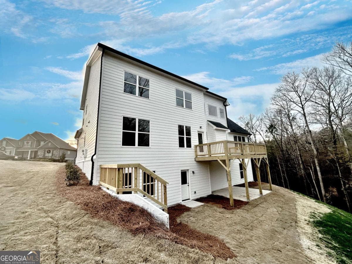 6 bedroom, 4 bathroom, 3,137 sq ft single family residence for sale at 1695 Darby Road, Waleska, GA 30183 — photo 6