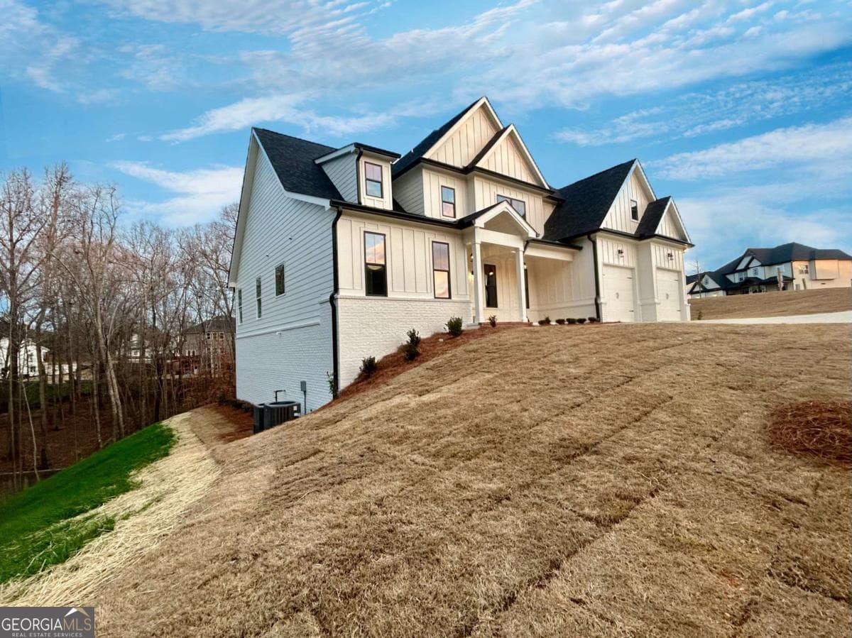 6 bedroom, 4 bathroom, 3,137 sq ft single family residence for sale at 1695 Darby Road, Waleska, GA 30183 — photo 5