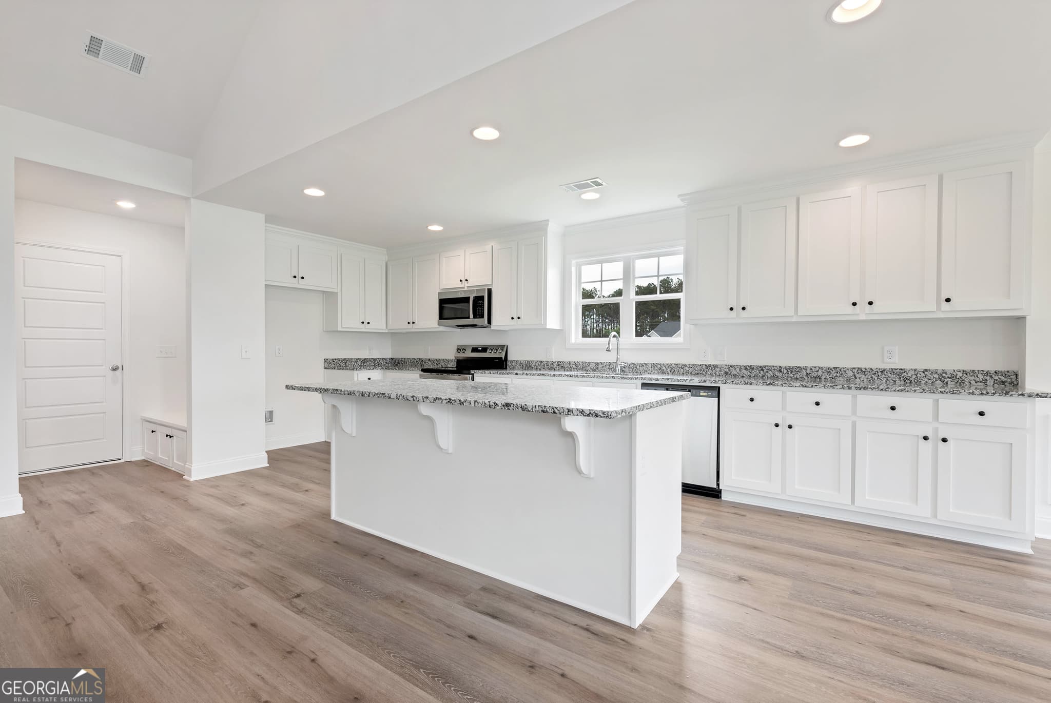 4 bedroom, 3.5 bathroom, 2,680 sq ft single family residence for sale at 56 Inman Park LOT 14, Winder, GA 30680 — photo 6