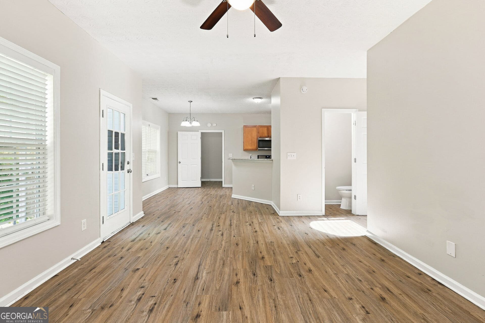 3 bedroom, 2.5 bathroom, 1,820 sq ft single family residence for sale at 182 Wilhelmina Drive, Austell, GA 30168 — photo 8