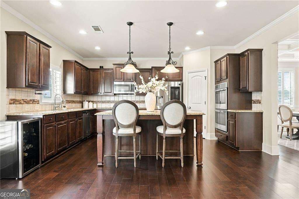 5 bedroom, 4 bathroom, 3,788 sq ft single family residence for sale at 5765 Willow Oak Pass, Cumming, GA 30040 — photo 7
