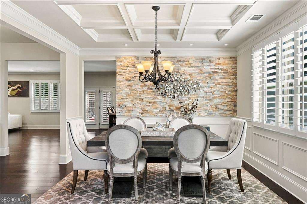 5 bedroom, 4 bathroom, 3,788 sq ft single family residence for sale at 5765 Willow Oak Pass, Cumming, GA 30040 — photo 4