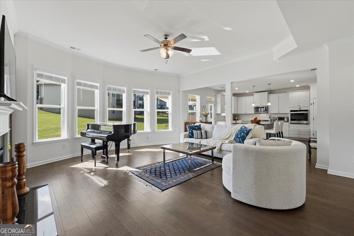 5 bedroom, 3 bathroom, 3,070 sq ft single family residence for sale at 1250 Hawthorne Circle, Madison, GA 30650 — photo 9