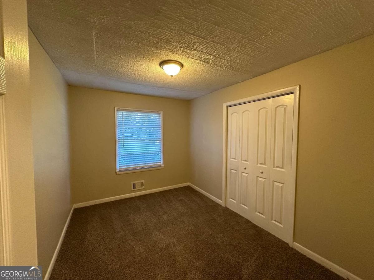 3 bedroom, 1 bathroom, 950 sq ft single family residence for sale at 2213 Westover Drive, East Point, GA 30344 — photo 5