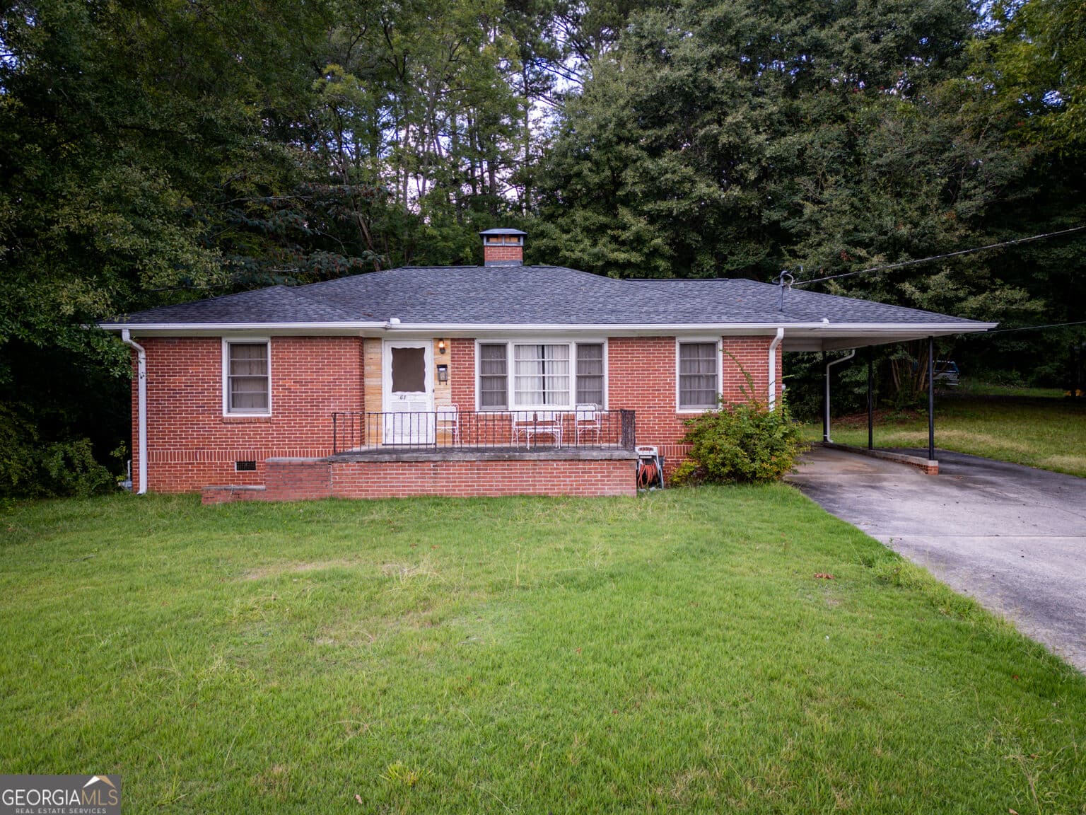 2 bedroom, 1 bathroom, 1,162 sq ft single family residence for sale at 6136 Washington Street, Covington, GA 30014 — photo 2