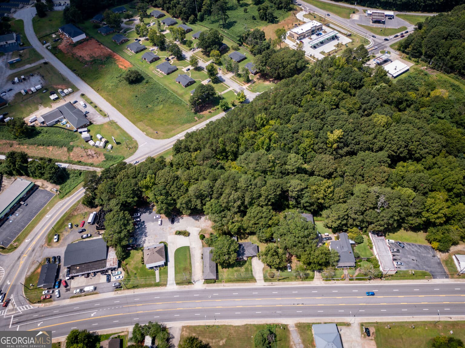 2 bedroom, 1 bathroom, 1,162 sq ft single family residence for sale at 6136 Washington Street, Covington, GA 30014 — photo 6