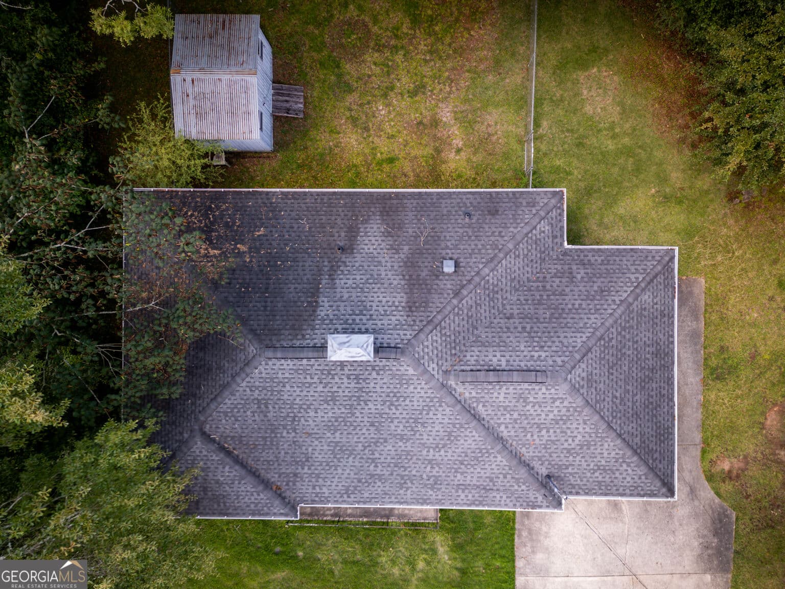 2 bedroom, 1 bathroom, 1,162 sq ft single family residence for sale at 6136 Washington Street, Covington, GA 30014 — photo 4
