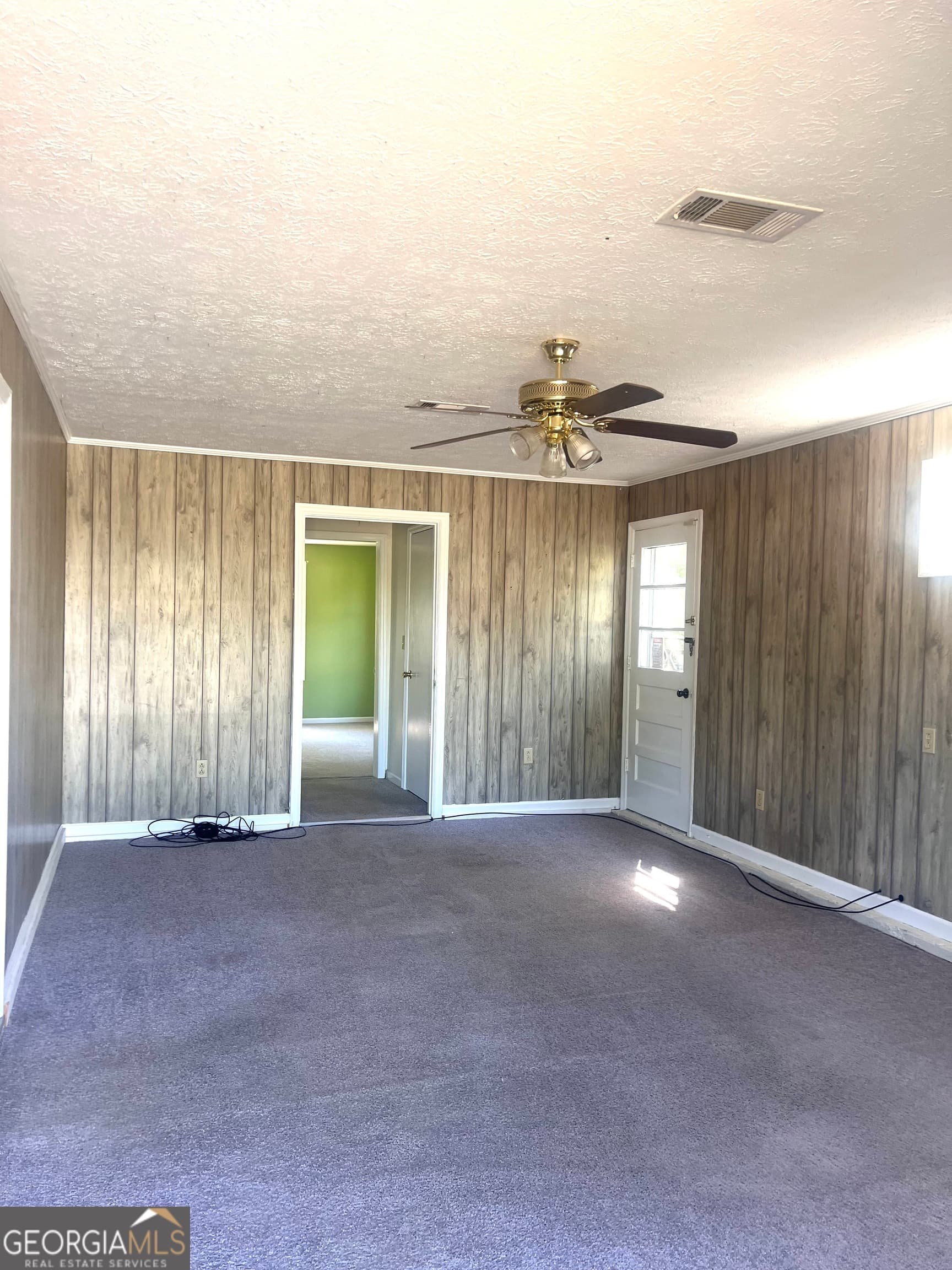 3 bedroom, 2 bathroom, 1,328 sq ft single family residence for sale at 528 Karen Drive, Eastman, GA 31023 — photo 7