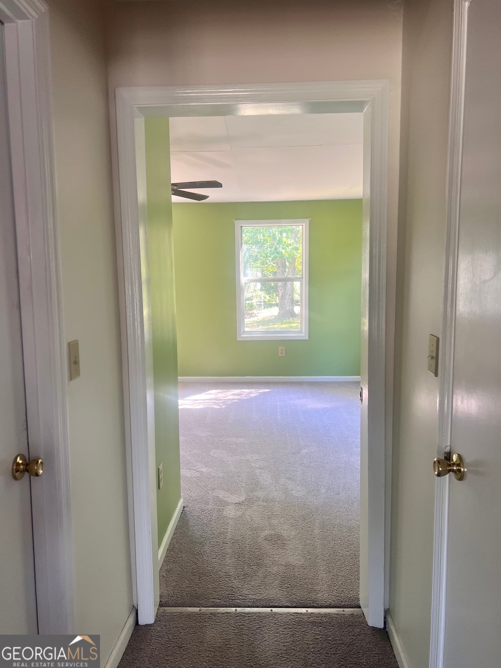 3 bedroom, 2 bathroom, 1,328 sq ft single family residence for sale at 528 Karen Drive, Eastman, GA 31023 — photo 9