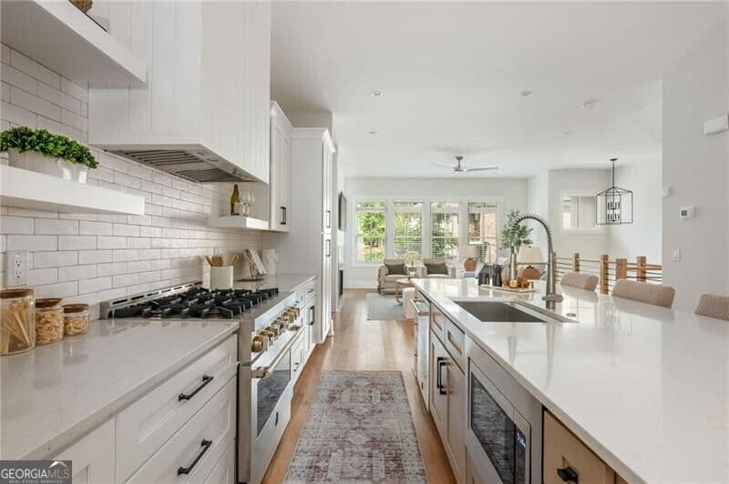 4 bedroom, 3.5 bathroom, 3,000 sq ft townhouse for sale at 2145 Druid Fields Lane, Decatur, GA 30033 — photo 6