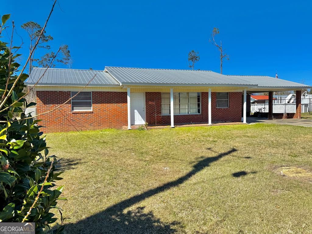 11 Rogers Street, Hazlehurst, GA 31539 — most recent listing photo