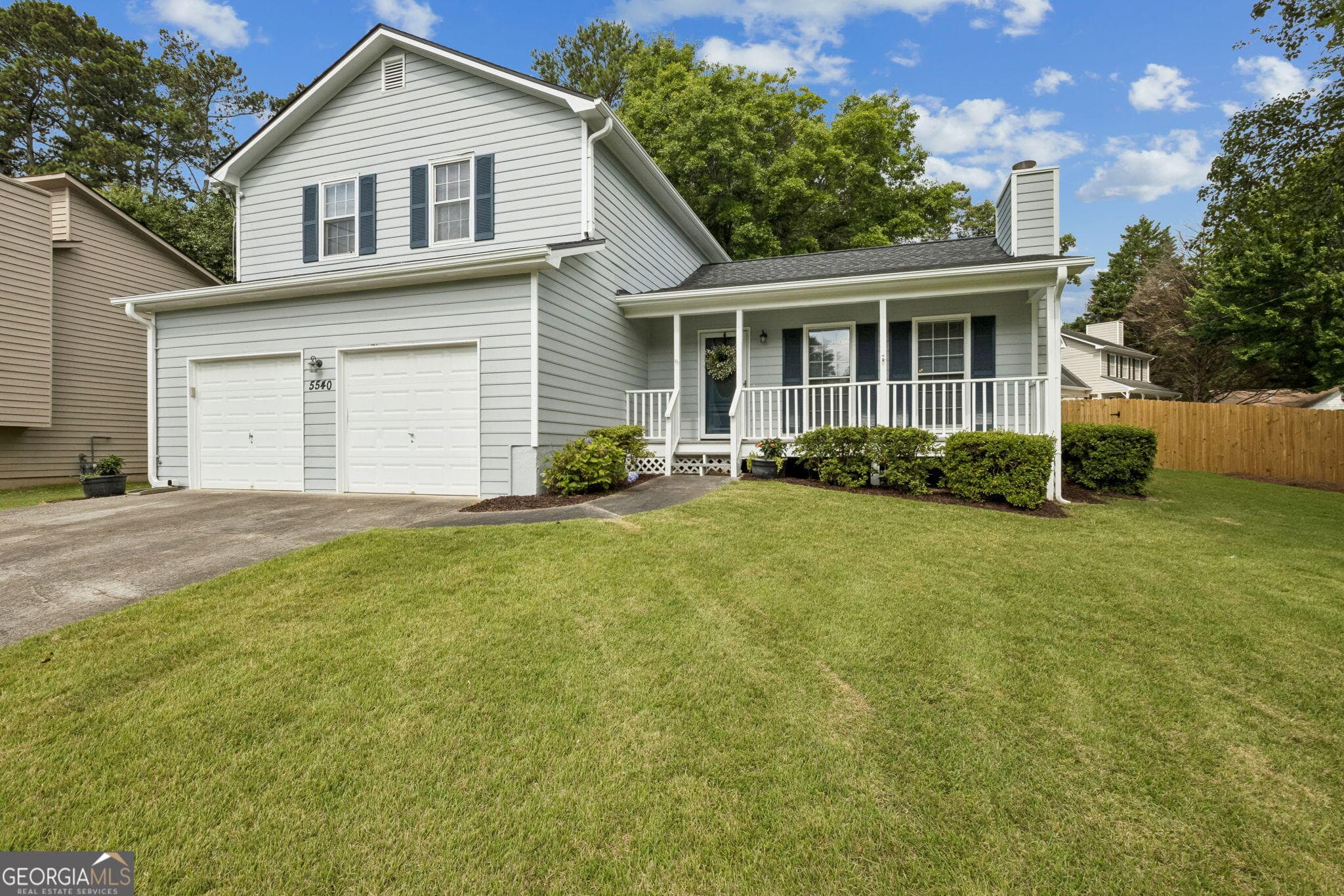 3 bedroom, 2.5 bathroom, 1,896 sq ft single family residence sold at 5540 Princeton Oaks Drive, Sugar Hill, GA 30518