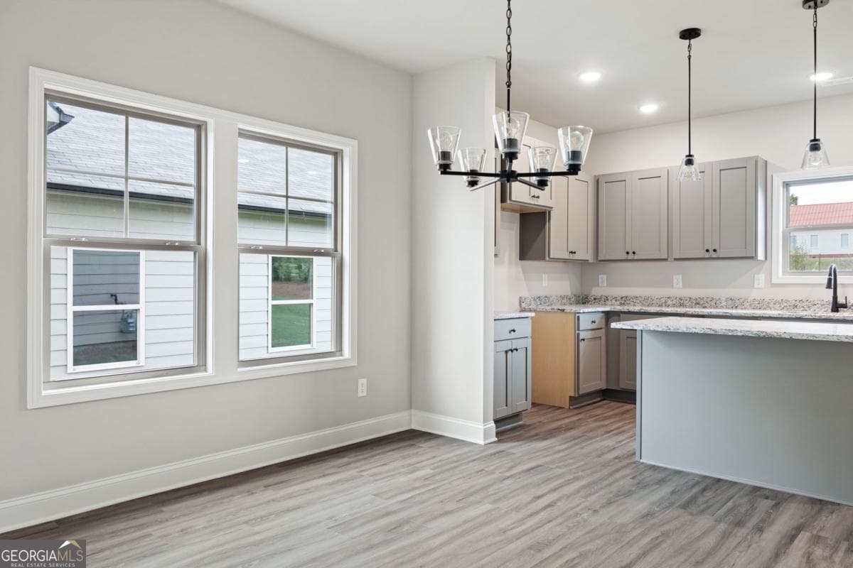 3 bedroom, 2.5 bathroom, 1,369 sq ft single family residence for sale at 107 Winston Way, Carrollton, GA 30117 — photo 6