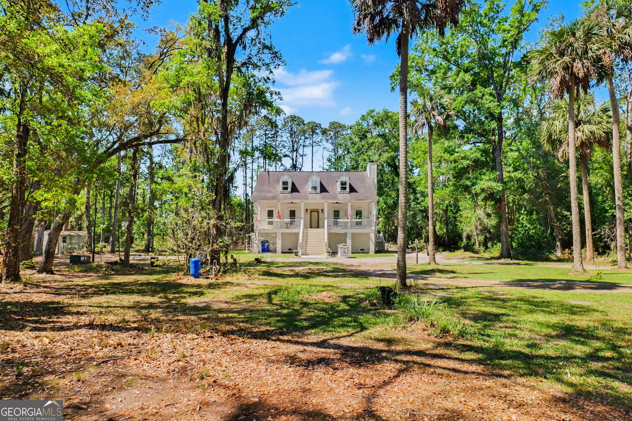 4 bedroom, 3.5 bathroom, 2,642 sq ft single family residence for sale at 154 Buffalo Drive, Brunswick, GA 31523 — photo 3