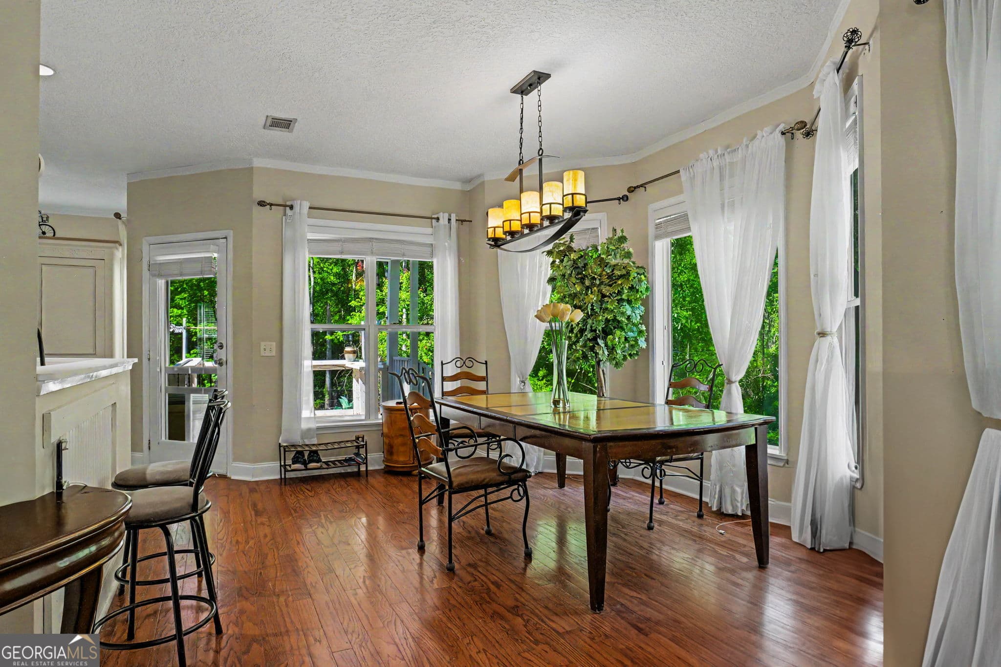 4 bedroom, 3.5 bathroom, 2,642 sq ft single family residence for sale at 154 Buffalo Drive, Brunswick, GA 31523 — photo 9