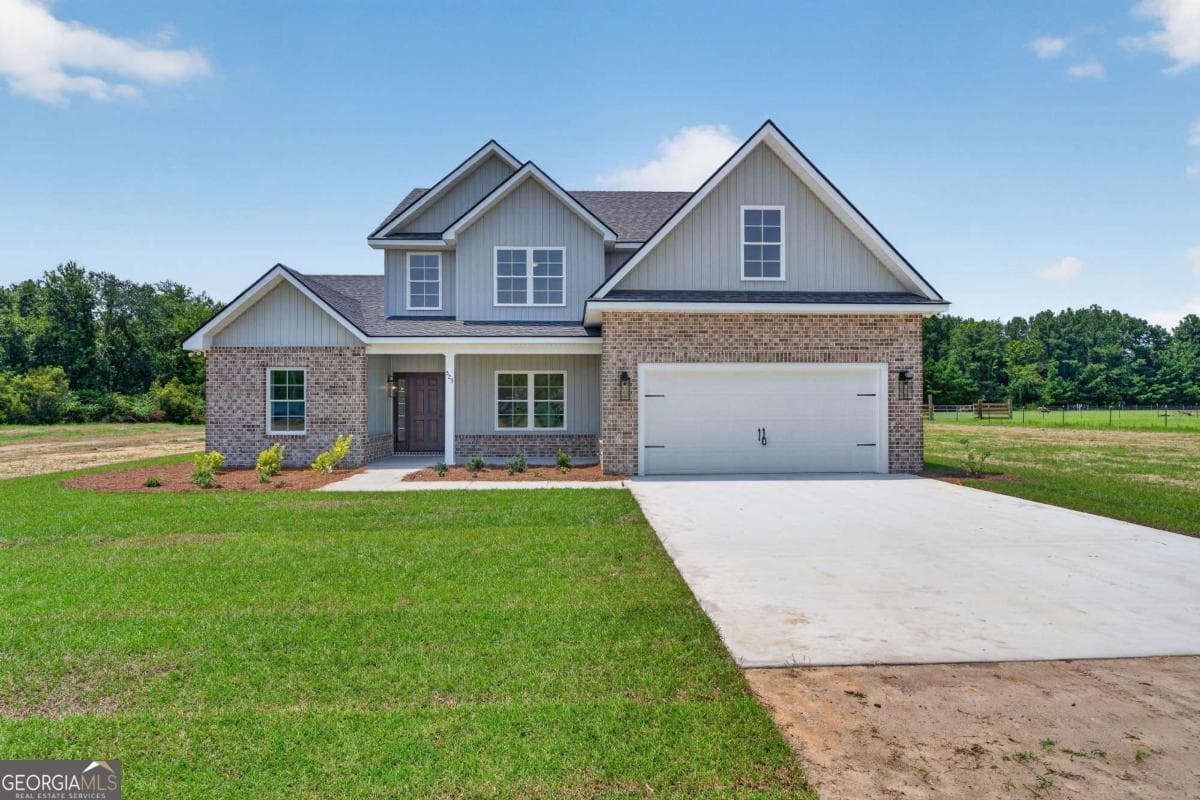 4 bedroom, 2.5 bathroom, 2,386 sq ft single family residence for sale at 523 S T Morris Road, Ludowici, GA 31316 — photo 2