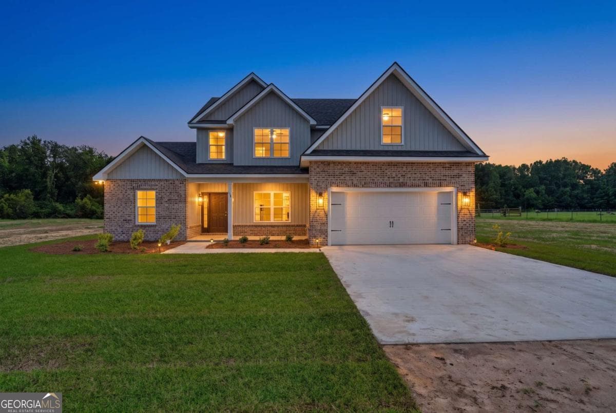 4 bedroom, 2.5 bathroom, 2,386 sq ft single family residence for sale at 523 S T Morris Road, Ludowici, GA 31316