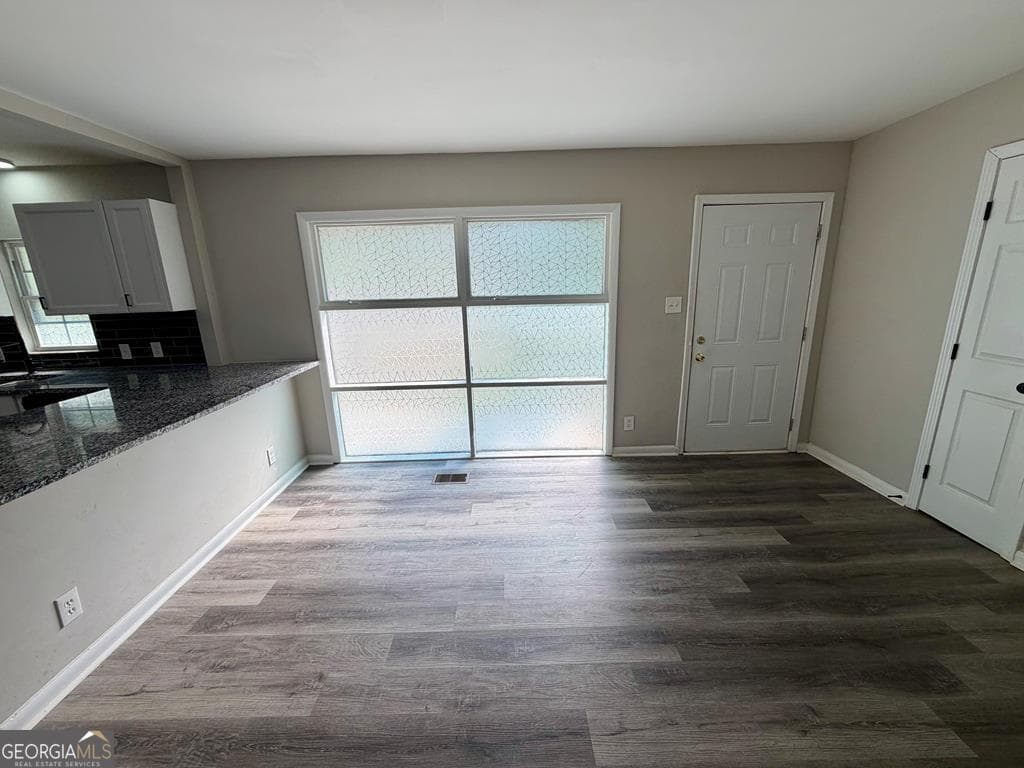 4 bedroom, 2.5 bathroom, 1,844 sq ft single family residence for sale at 3490 Primrose Place, Decatur, GA 30032 — photo 2