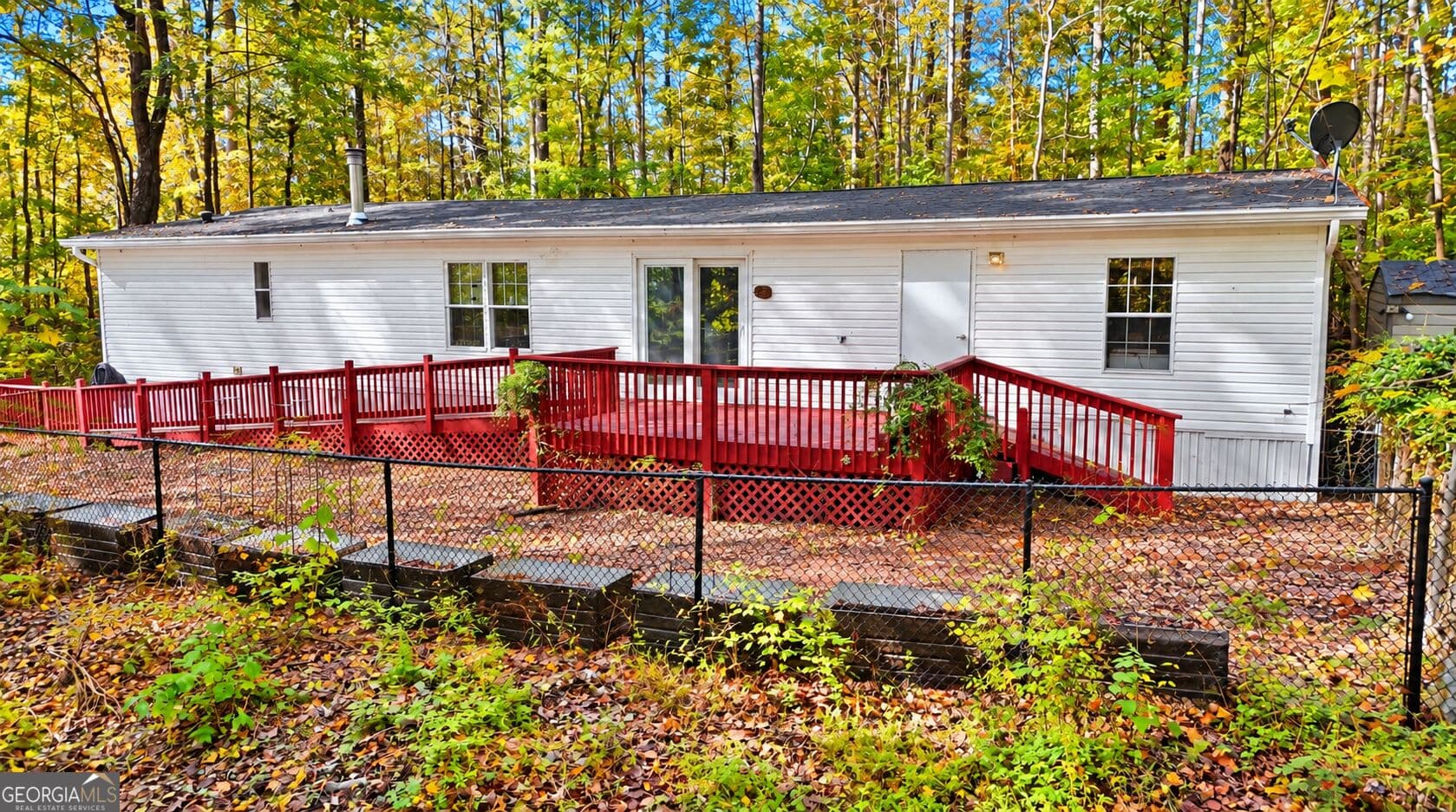 3 bedroom, 2 bathroom, 1,904 sq ft manufactured home,single family residence for sale at 288 Sanctuary Drive, Toccoa, GA 30577 — photo 4
