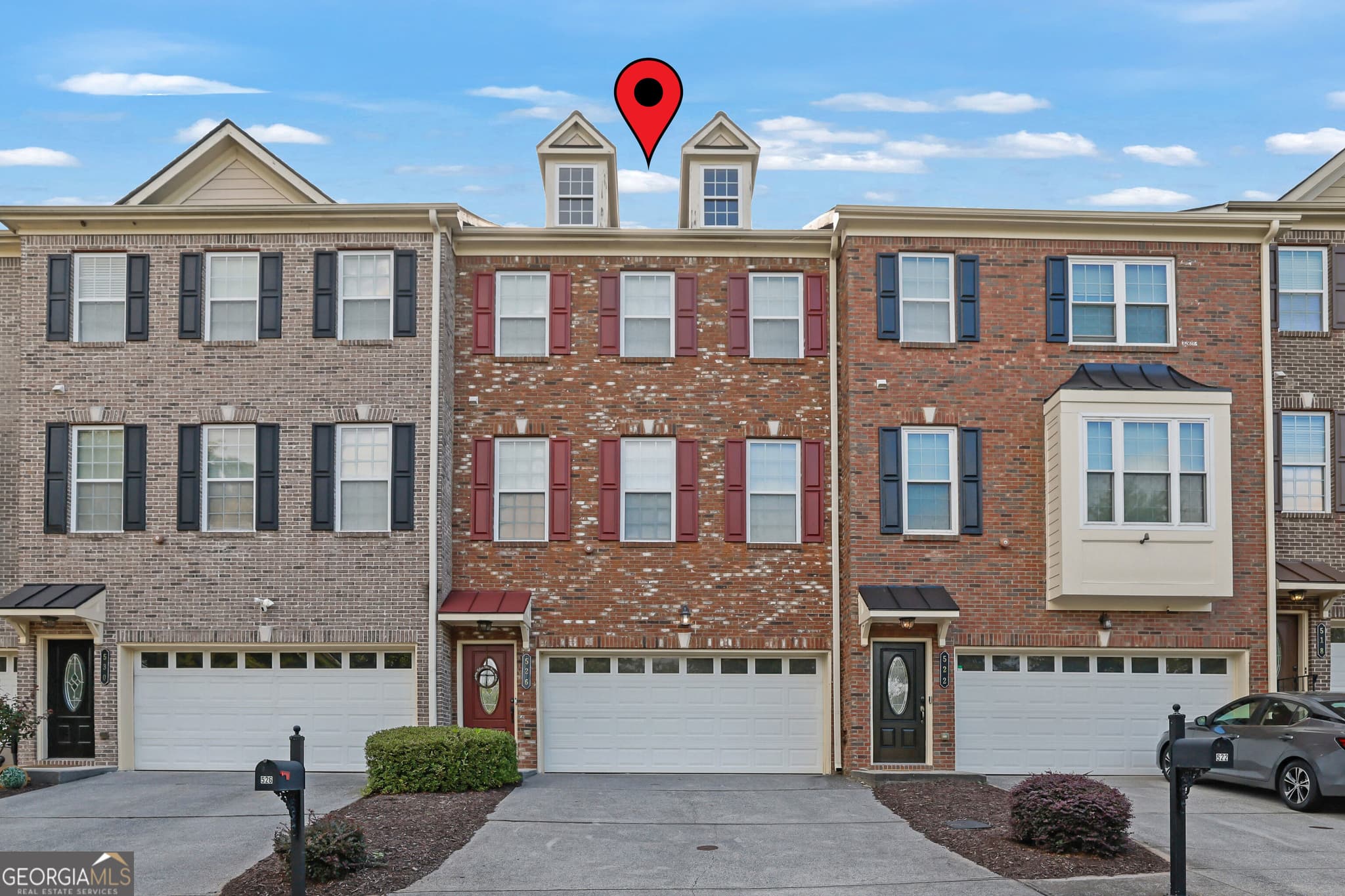 3 bedroom, 3.5 bathroom, 2,240 sq ft townhouse for sale at 526 Williamson Street 375, Marietta, GA 30060 — photo 2