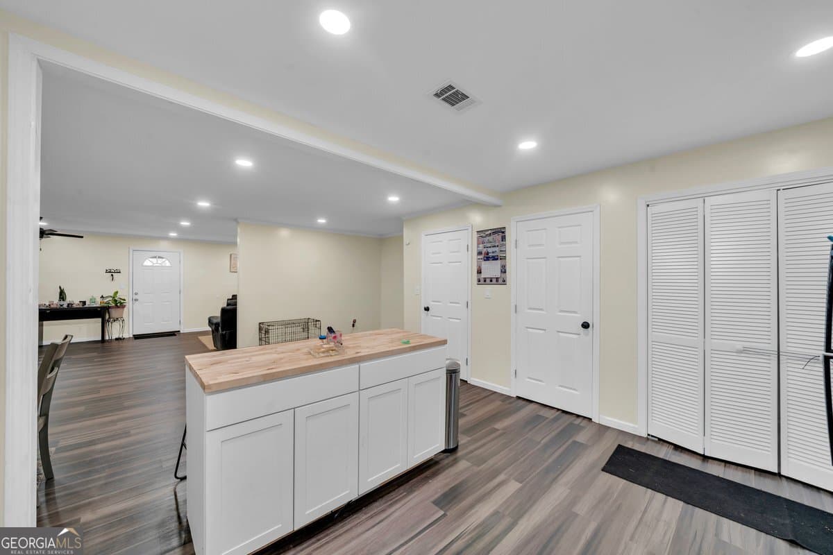 3 bedroom, 2 bathroom, 1,572 sq ft single family residence for sale at 509 E 2nd Avenue, Cordele, GA 31015 — photo 9