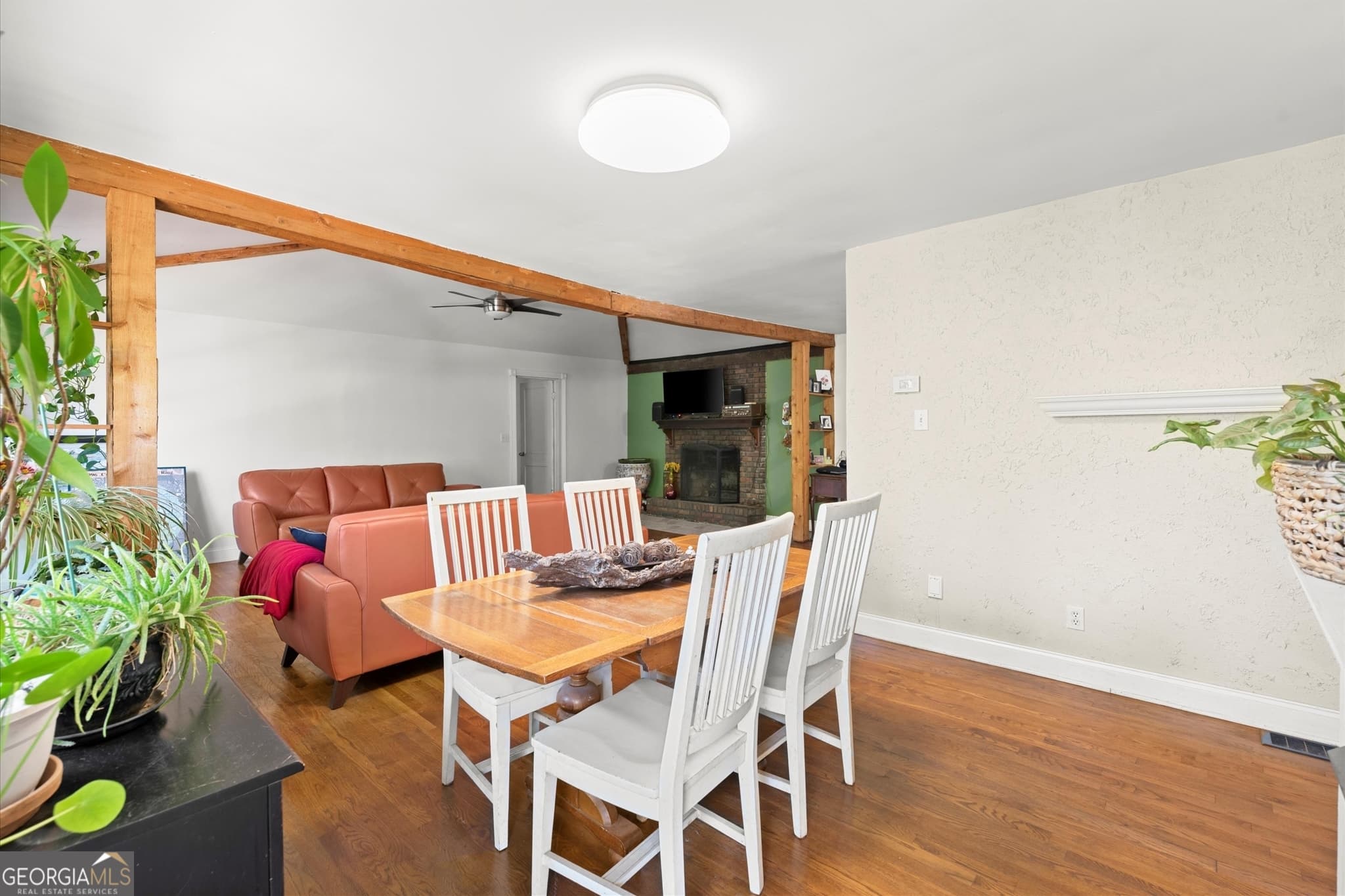 2 bedroom, 3 bathroom single family residence for sale at 9705 Coleman Road, Roswell, GA 30075 — photo 6