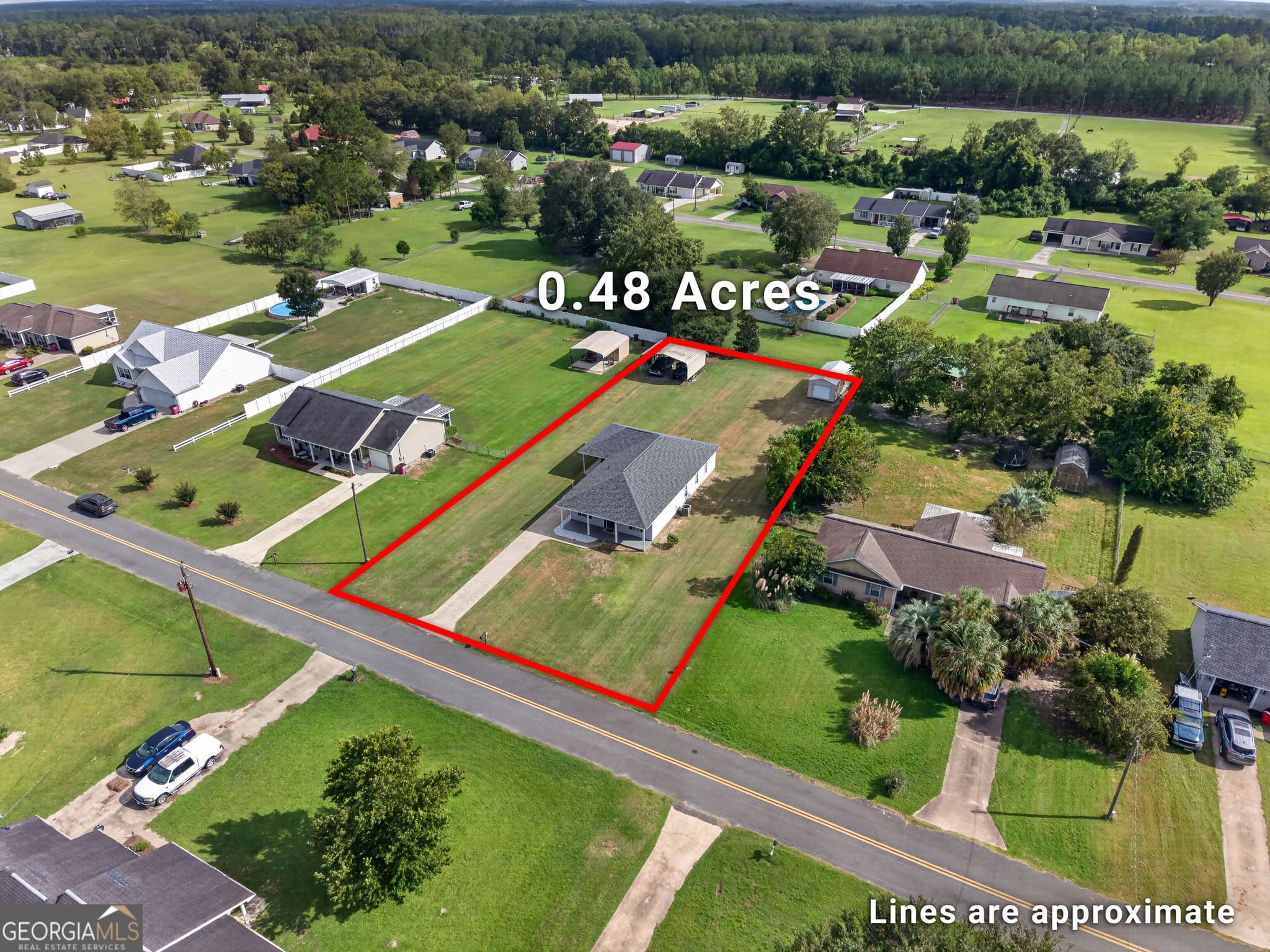 3 bedroom, 2 bathroom, 1,364 sq ft single family residence for sale at 4074 Meadow Circle, Blackshear, GA 31516 — photo 3