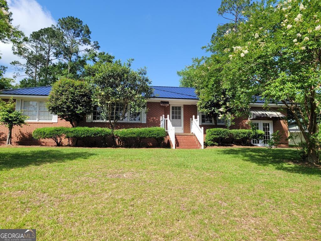 118 Benjamin Avenue, Alma, GA 31510 — most recent listing photo